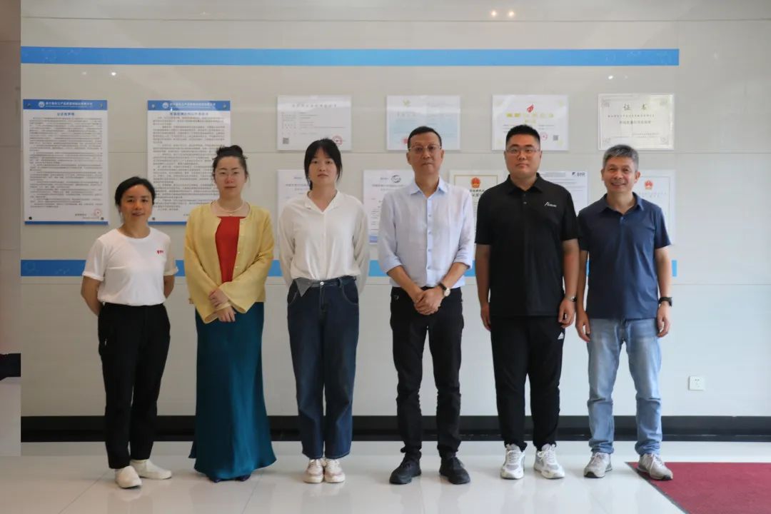 新聞簡(jiǎn)訊丨匠心傳幫帶 新羽振長(zhǎng)風(fēng)